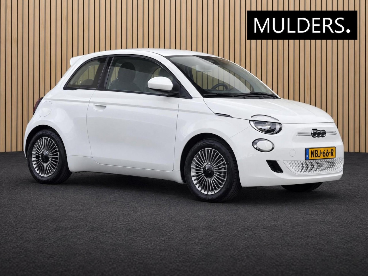 Fiat 500 - Icon 42 kWh | Apple Carplay / Climate / Cruise - AutoWereld.nl