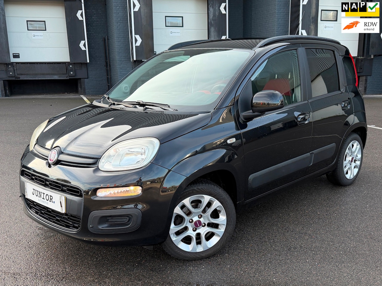 Fiat Panda - 0.9 TwinAir Lounge AUTOMAAT/DEALERONDERHOUDEN - AutoWereld.nl