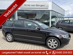 Volvo V50 - 1.8, airco, cruisecontrol, trekhaak, top onderhouden afkomstig van de 2e eigenaar