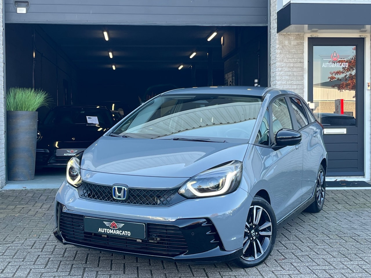 Honda Jazz - 1.5 e:HEV Advance Sport | 2023 | Full Options | Dealeronderhouden | 30.000 KM ! - AutoWereld.nl