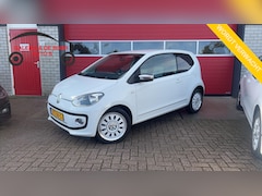 Volkswagen Up! - 1.0 high up BlueMotion NAVI / AIRCO / BLUETOOTH / ELEK RAMEN