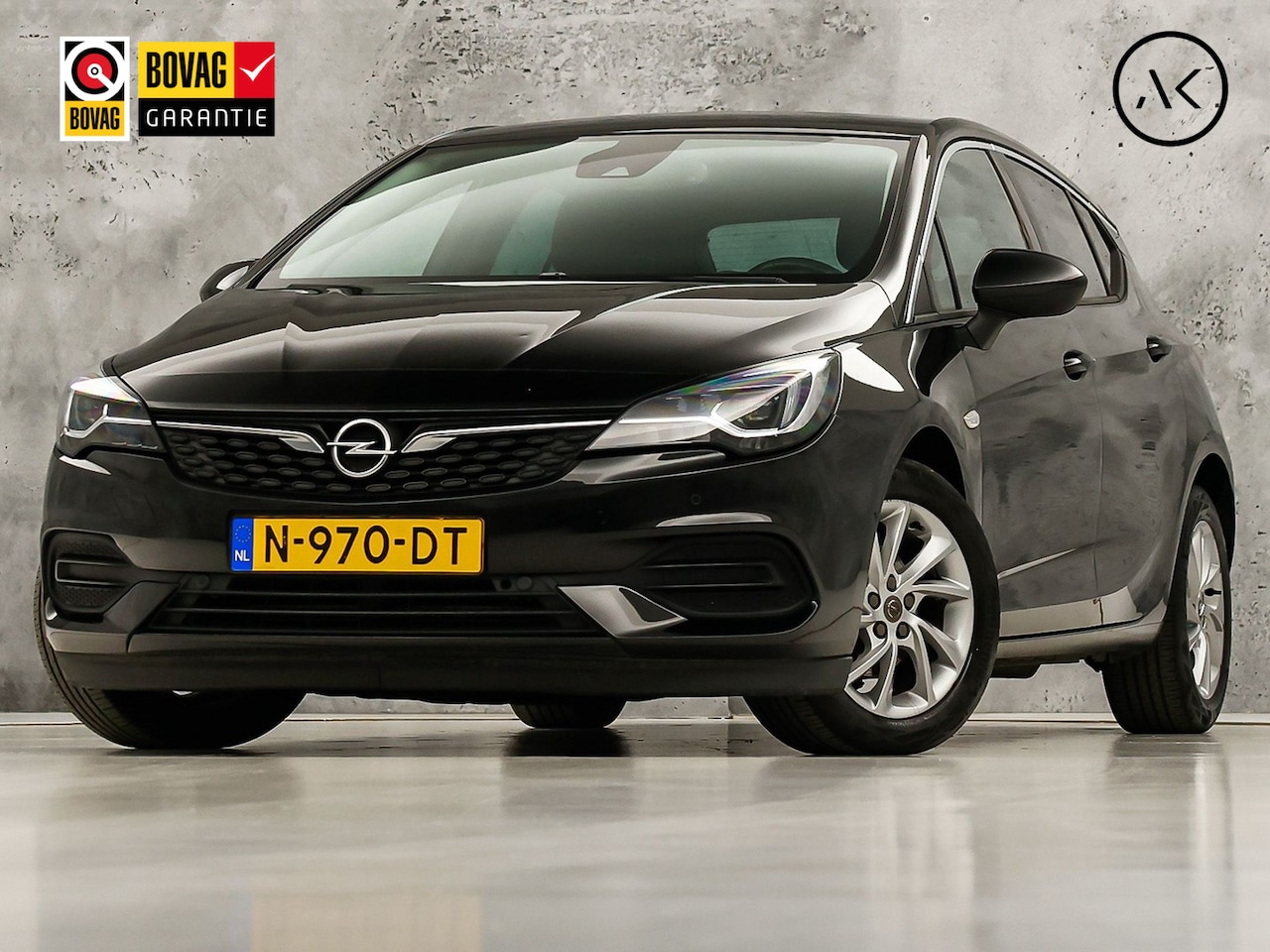 Opel Astra - 1.2 Business Elegance (APPLE CARPLAY, GROOT NAVI, CAMERA, CLIMATE, ADAPTIVE CRUISE, SPORTS - AutoWereld.nl