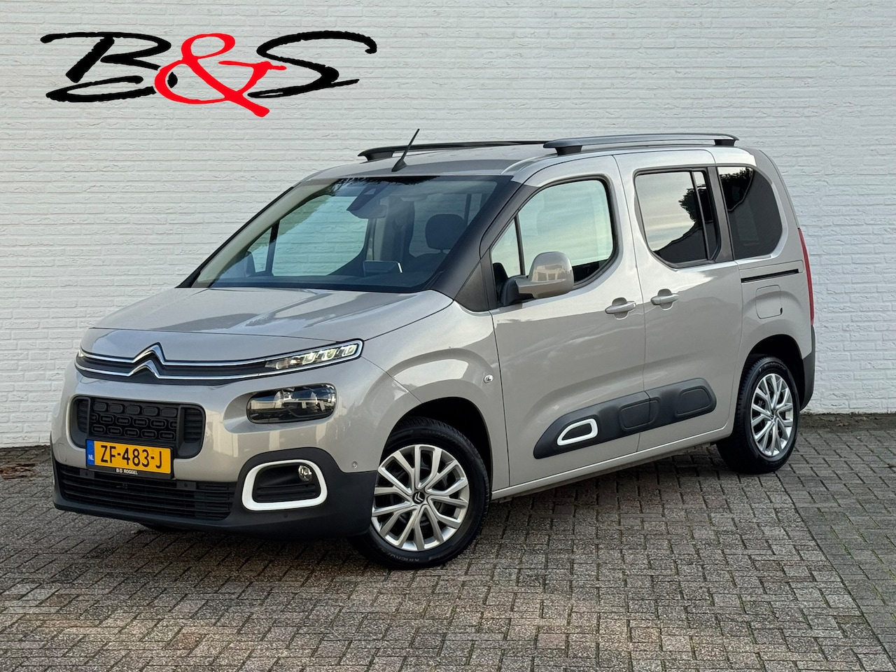 Citroën Berlingo - 1.2 PureTech Feel Camera Carplay Climate Control Cruisecontrol All-Season Banden PDC V+A - AutoWereld.nl