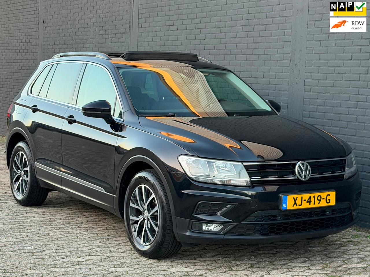 Volkswagen Tiguan - 1.5 TSI ACT Comfortline PANO NAVI CAMERA BOEKJES NAP - AutoWereld.nl