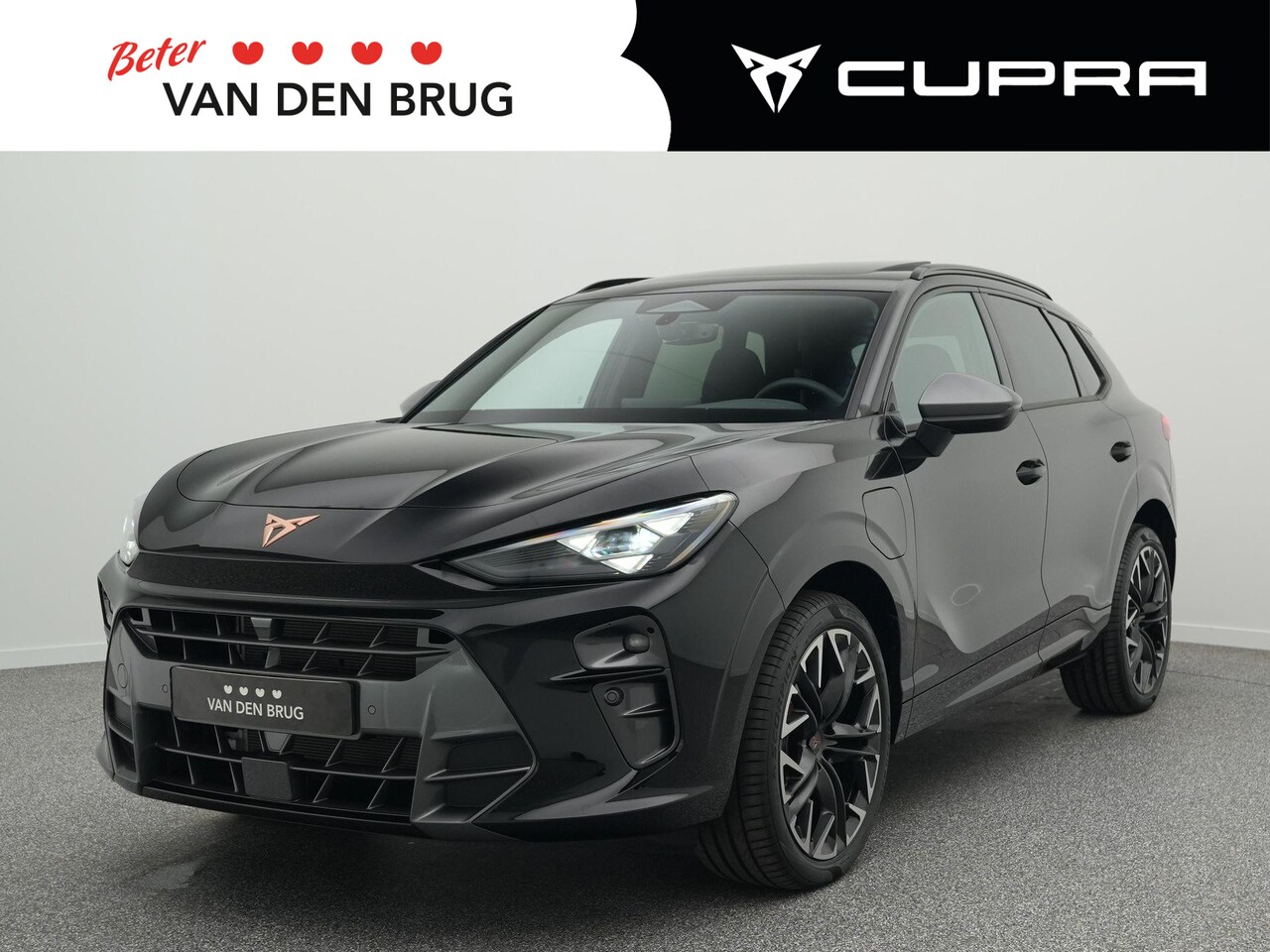 CUPRA Terramar - 1.5 TSI 272pk e-Hybrid VZ | Panoramadak | Trekhaak | SennHeiser audio | Elektrische voorst - AutoWereld.nl