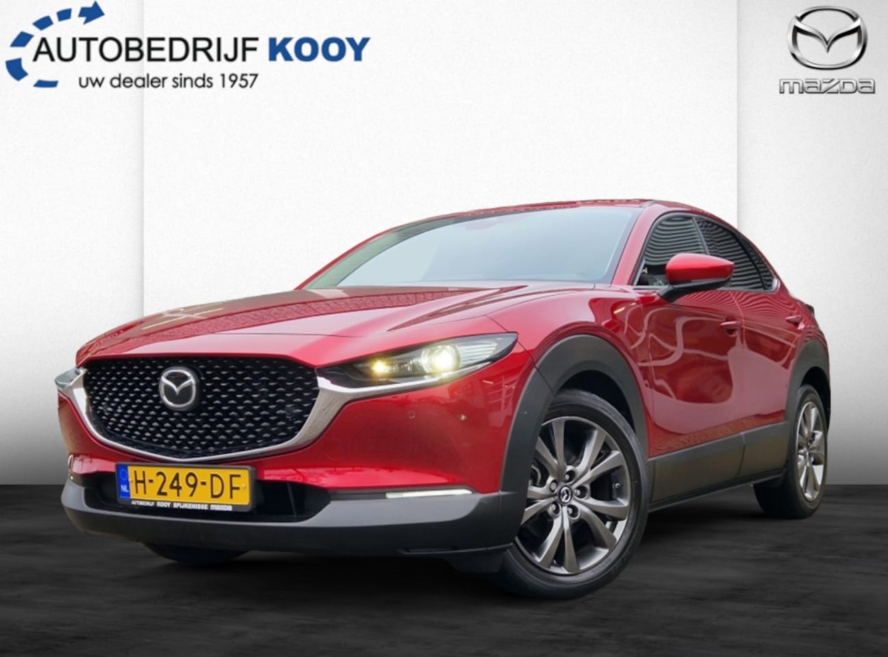 Mazda CX-30 - 2.0 Skyactiv-X Luxury / Afn. trekhaak / Leder / Adapt. cruise co - AutoWereld.nl