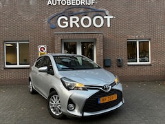 Toyota Yaris - 1.3 VVT-I LOUNGE