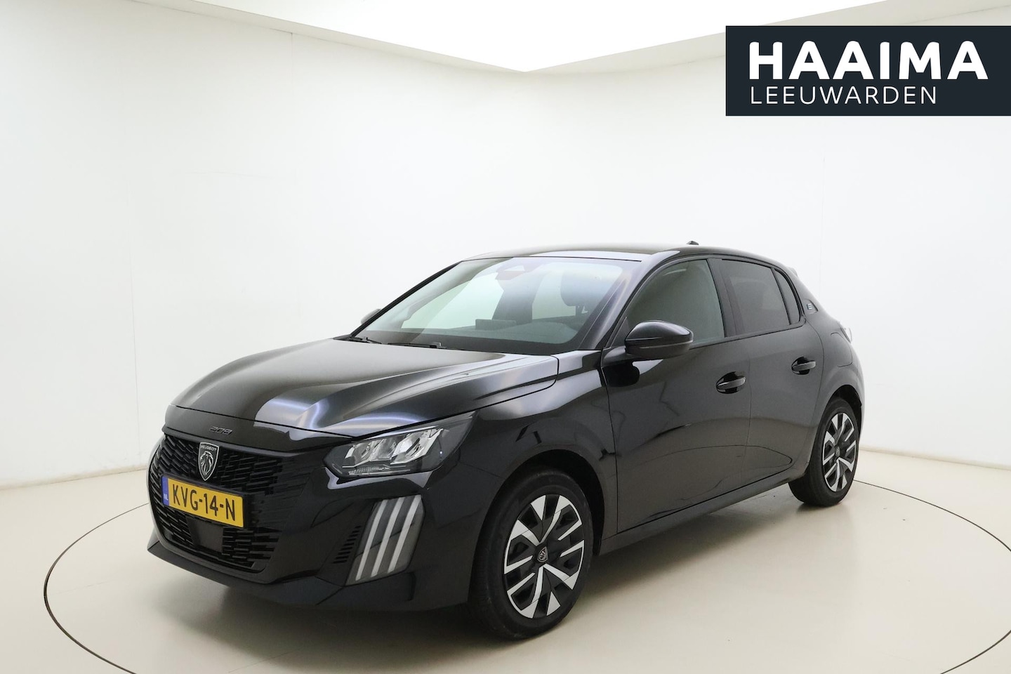 Peugeot e-208 - EV Allure 51 kWh | Demo | Apple Carplay & Android Auto l Camera l Navigatie l DAB l LED l - AutoWereld.nl