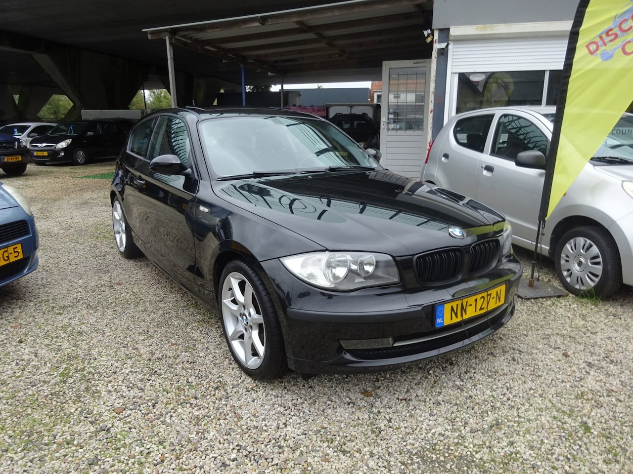 BMW 1-serie - 116i Benzine Airco Schuif/Kantel Dak Licht Metalen Velgen - AutoWereld.nl