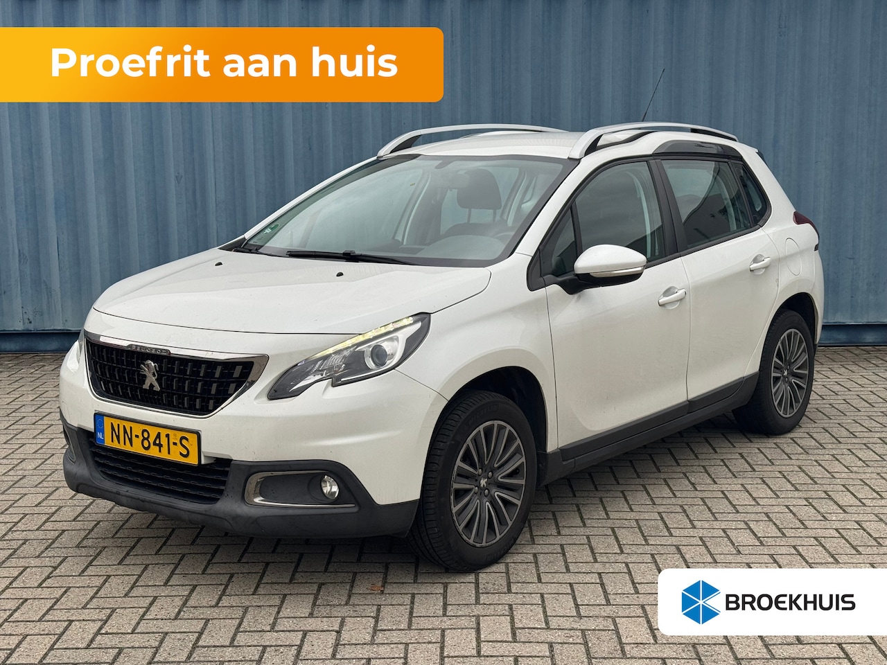 Peugeot 2008 - 1.2 PureTech Blue Lion 1e Eigenaar! | Automaat! | Dealer Onderhouden! | Trekhaak | Airco | - AutoWereld.nl