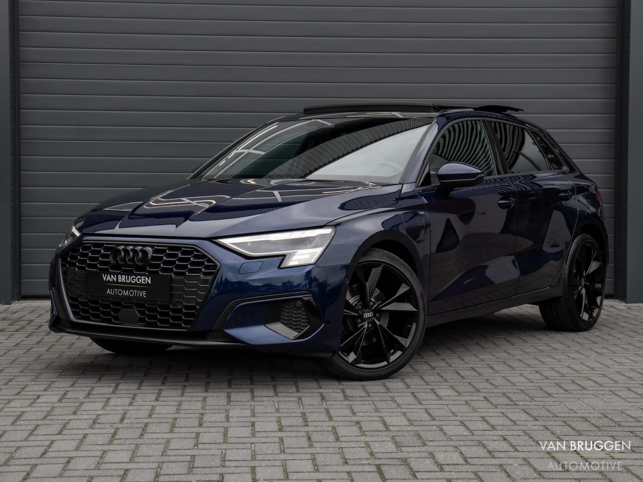 Audi A3 Sportback - 40 TFSI e S-Line Pano RS-Stoelen B&O Massage Camera - AutoWereld.nl
