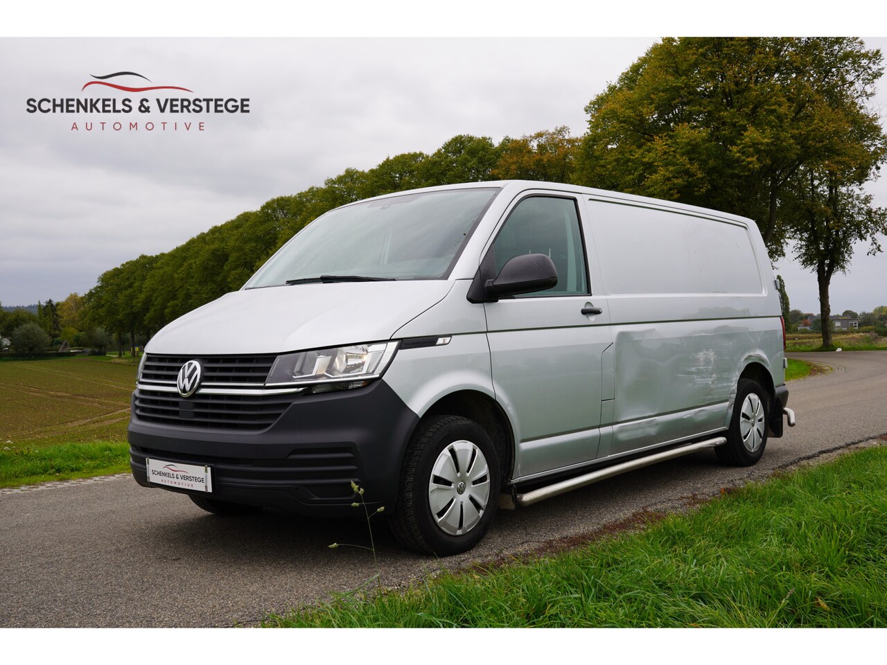 Volkswagen Transporter - 2.0 TDI L2H1 / Cruise / Technisch 100% / Airco / 150pk - AutoWereld.nl