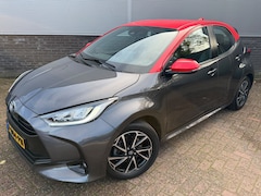 Toyota Yaris - 1.5 Hybrid Tokyo Spirit met stoel verwarming