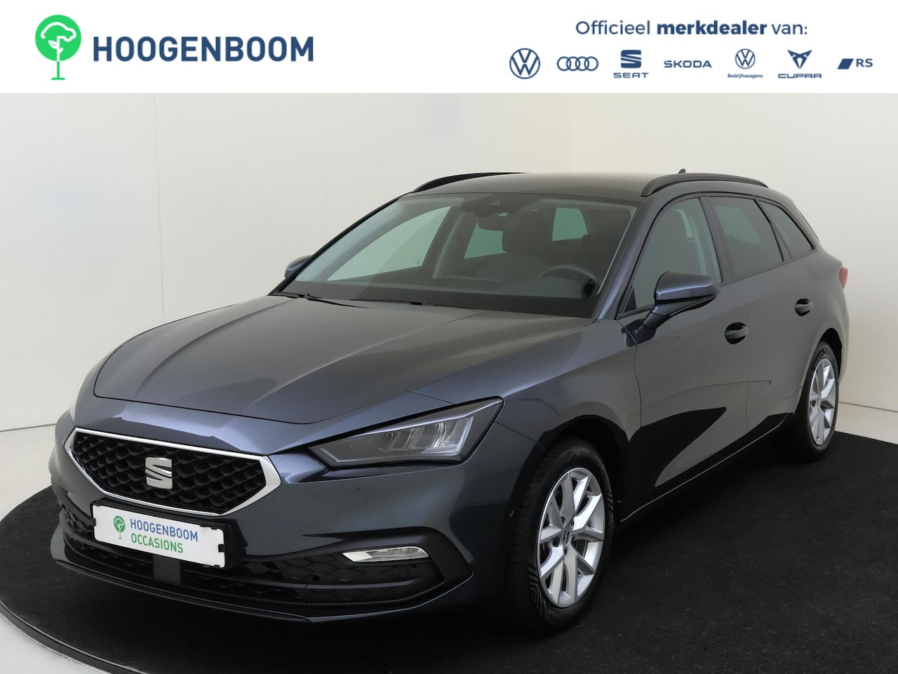 SEAT Leon Sportstourer - 1.0 eTSI Style Business Intense | Trekhaak | Achteruitrijcamera | Adaptieve cruise control - AutoWereld.nl