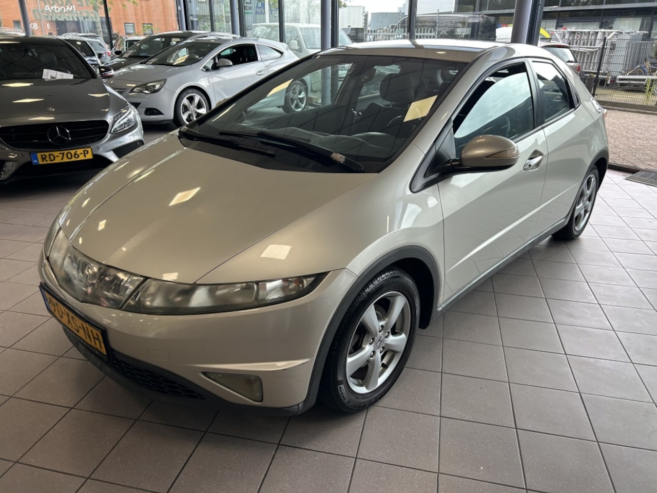 Honda Civic - 1.4 Sport APK 11-27 BJ 2007 !!! - AutoWereld.nl