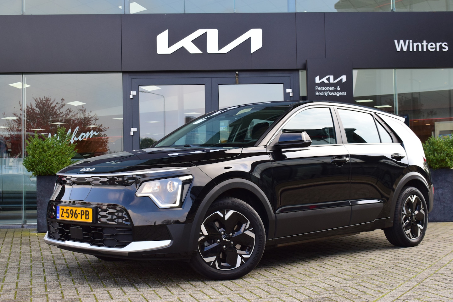 Kia Niro EV - Light Edition 64.8 kWh | Adaptieve Cruise Control | Navigatie | Camera | Climate Control | - AutoWereld.nl