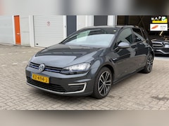 Volkswagen Golf - 1.4 TSI GTE Zwart 2016 | Carplay | Acc | Nap