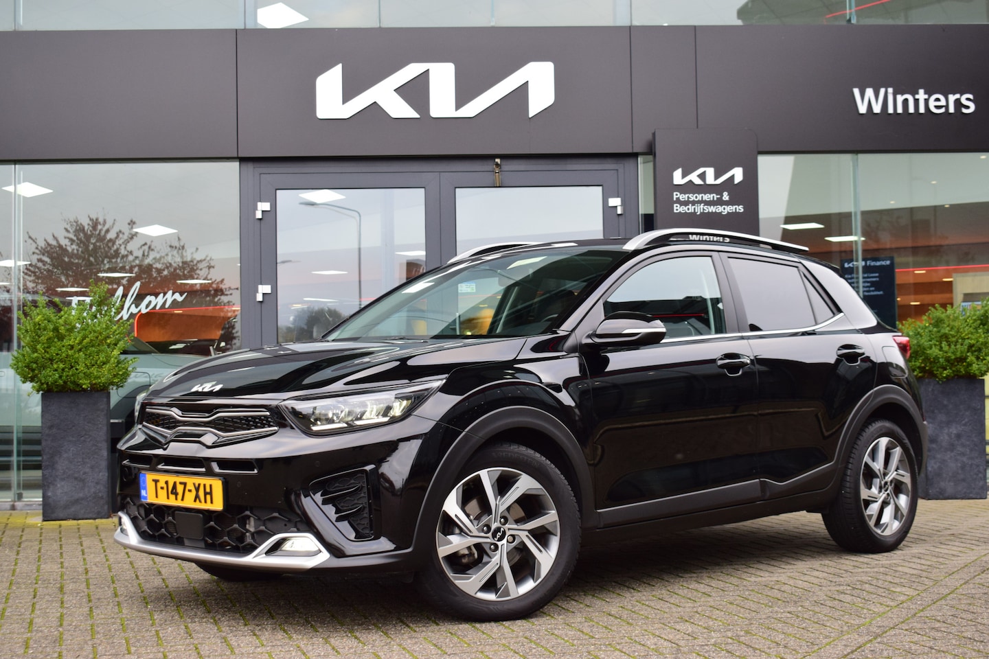 Kia Stonic - 1.0 T-GDi MHEV GT-PlusLine | Stoel & Stuurverwarming | Schuif/ Kanteldak | Dodehoekassiste - AutoWereld.nl