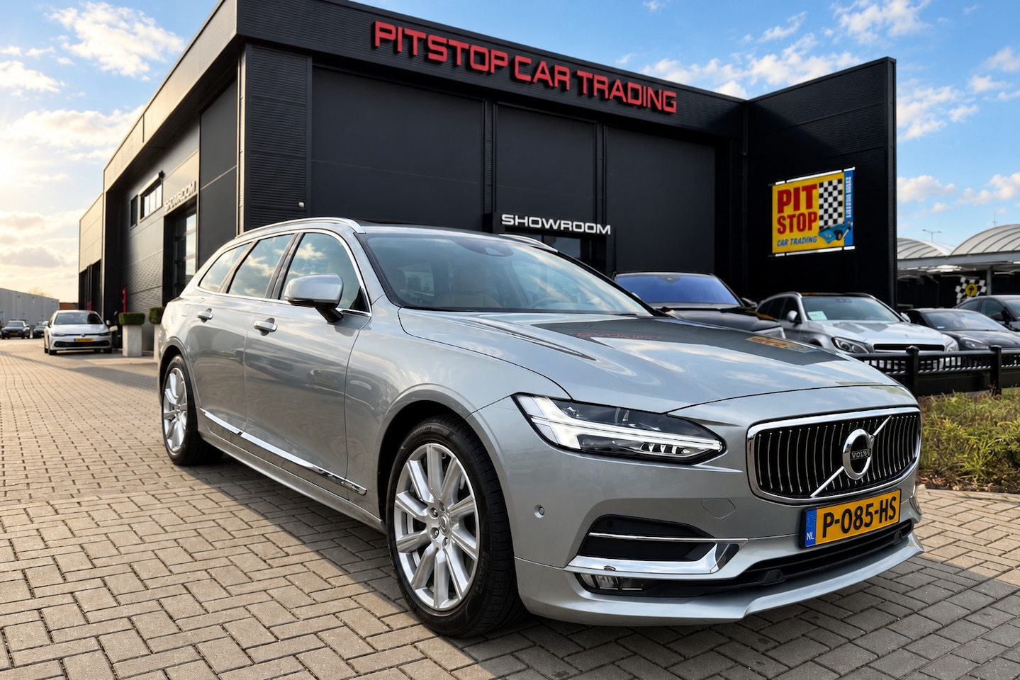 Volvo V90 - 2.0 T5 Inscription 2.0 T5 Inscription, Pano, Stoelverw, ACC, Wegklapbare Trekhaak, *BTW* - AutoWereld.nl