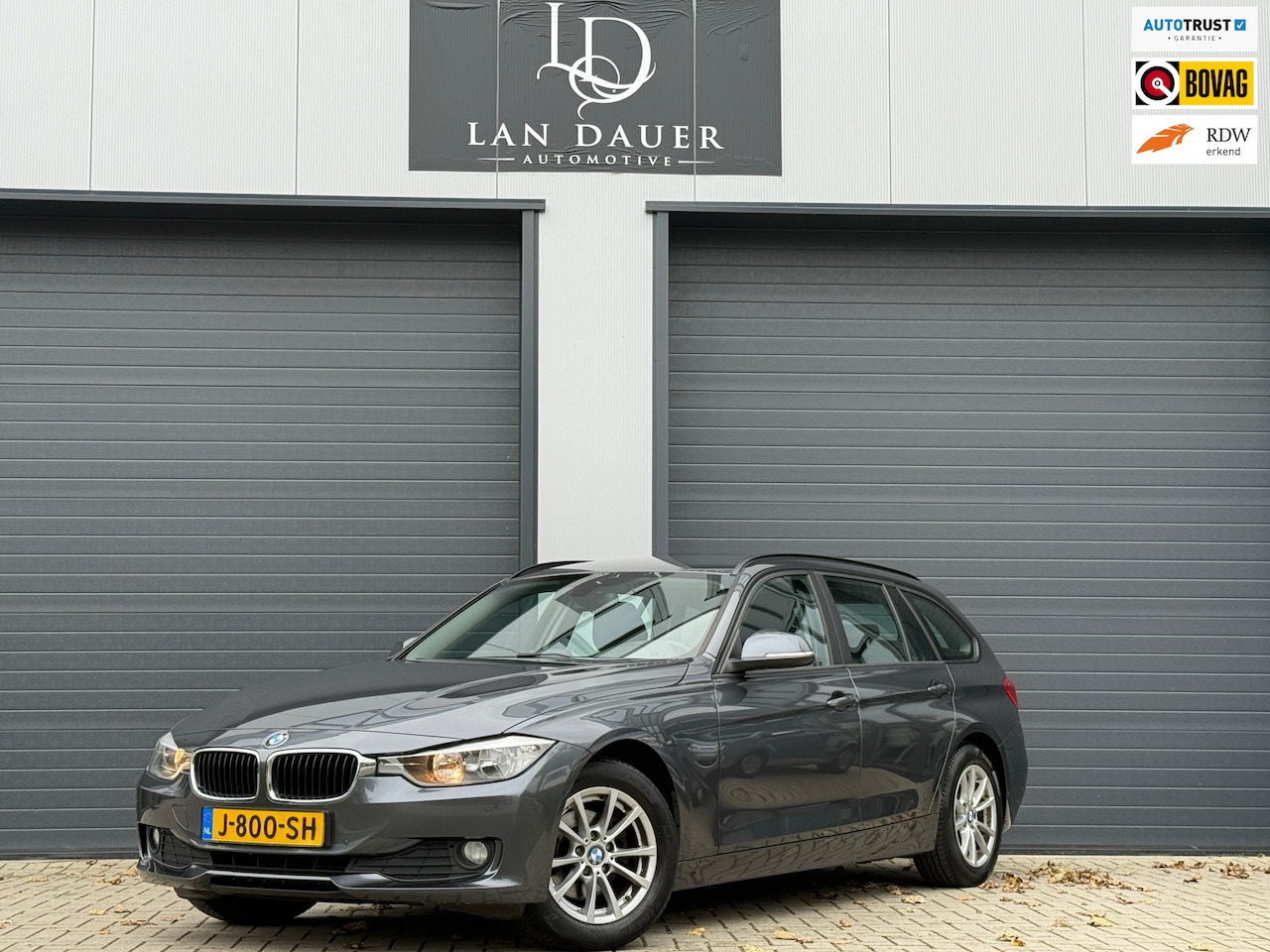 BMW 3-serie Touring - 316i Executive / PDC SENSOREN / TREKHAAK - AutoWereld.nl