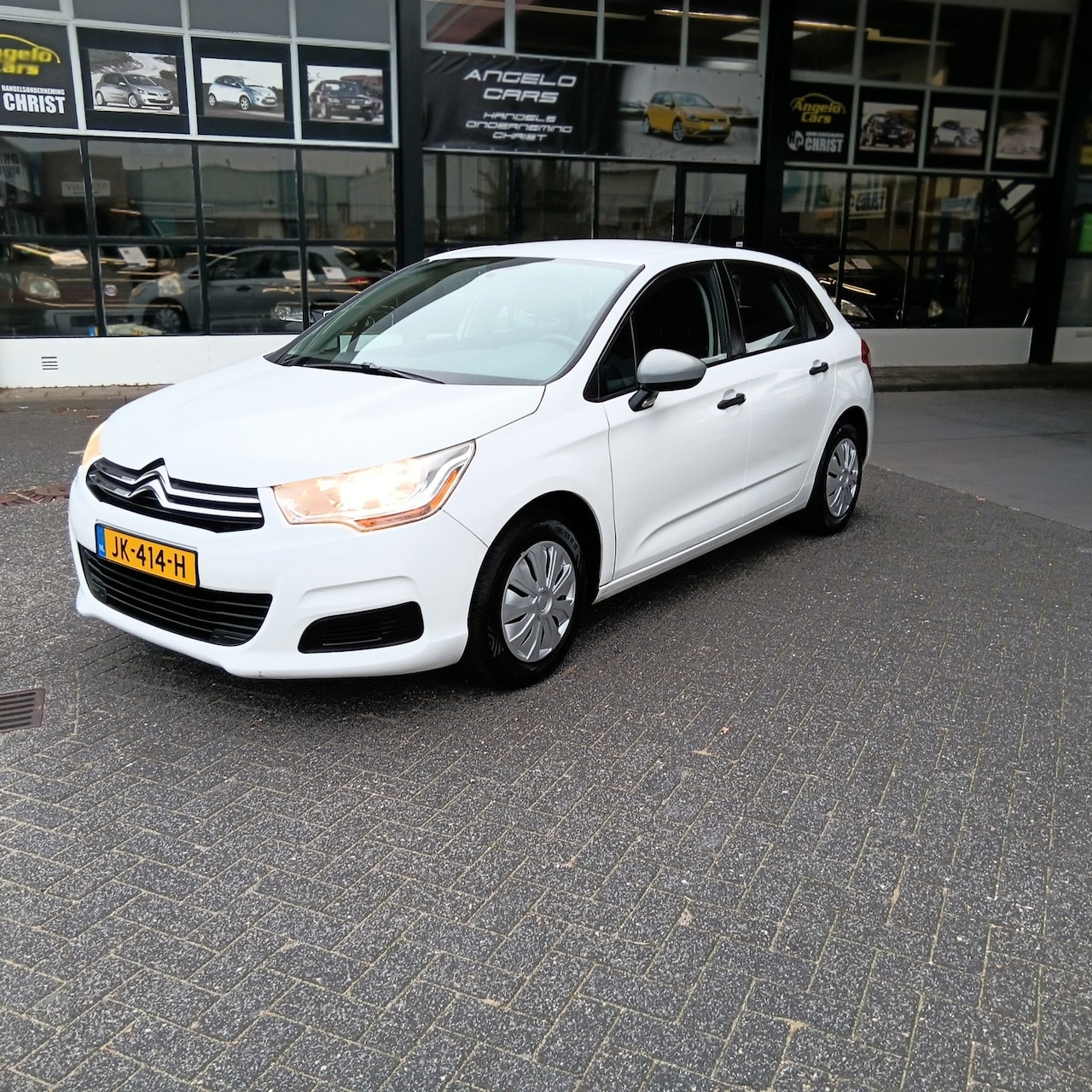 Citroën C4 - 1.4 VTi Attraction 1.4 VTi Attraction - AutoWereld.nl