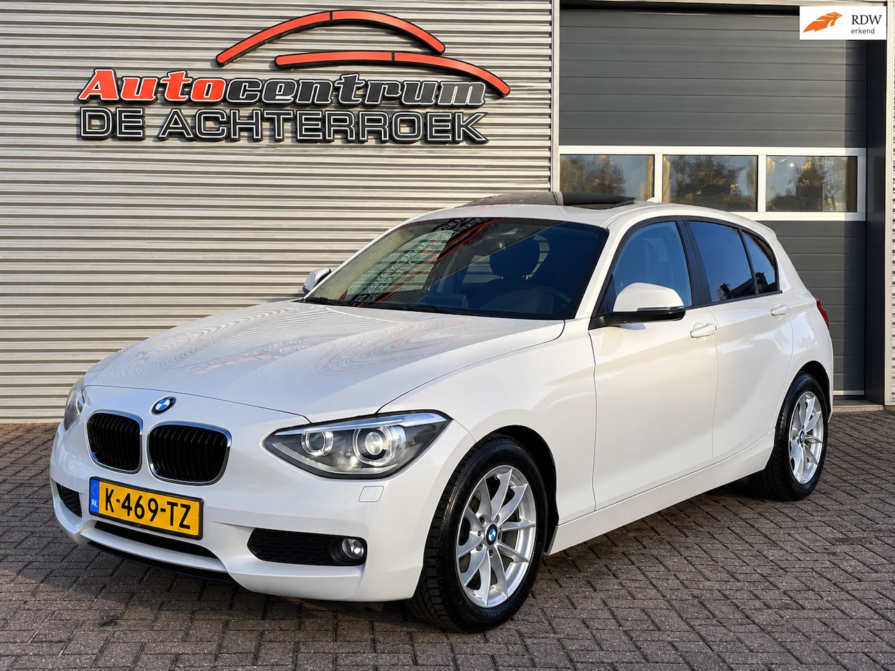 BMW 1-serie - 116i Business|cruise control|climat |AC - AutoWereld.nl