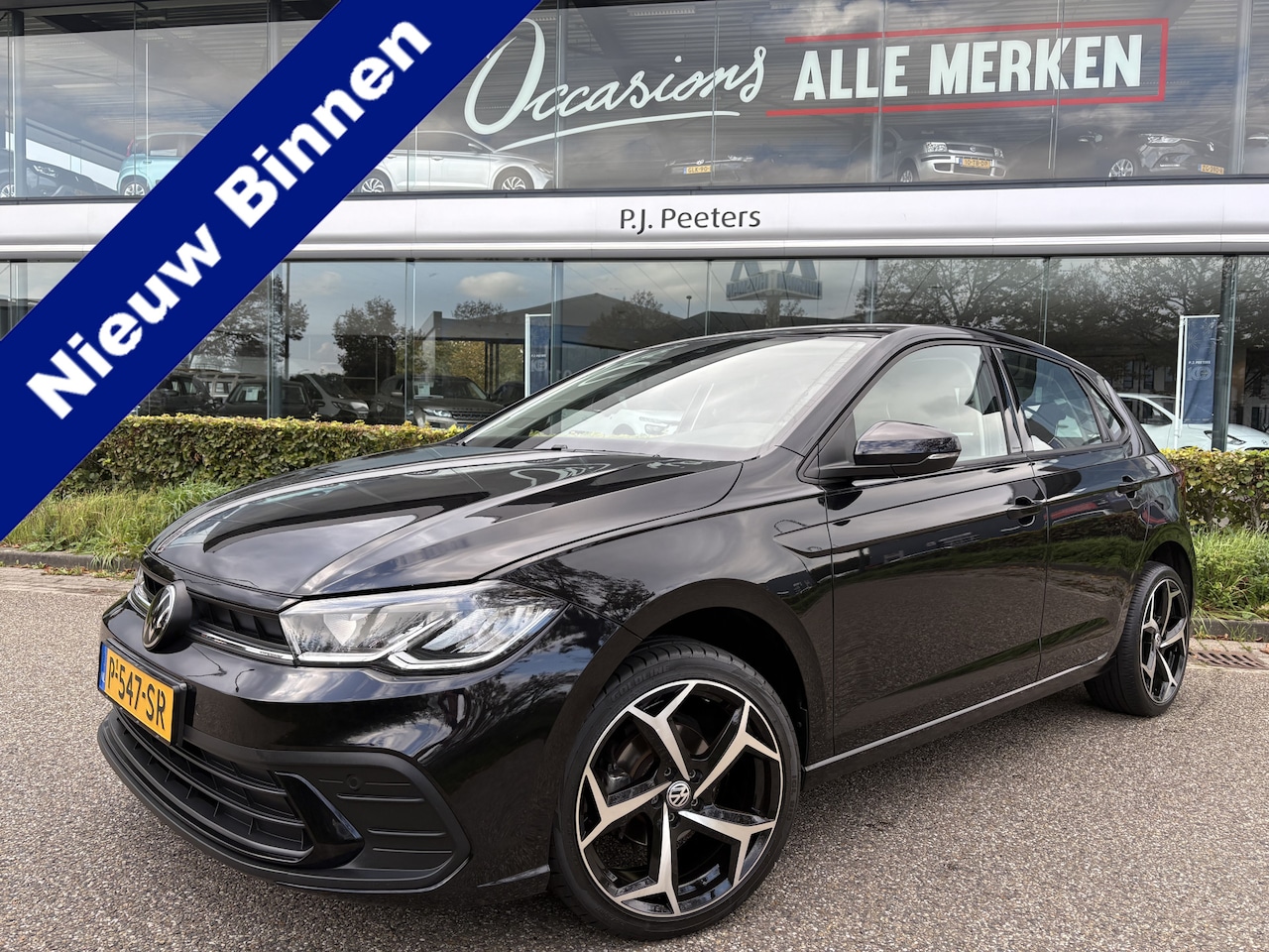 Volkswagen Polo - 1.0 TSI Life Airco - Apple carplay - Navigatie - Parkeersensoren voor en achter - Licht me - AutoWereld.nl