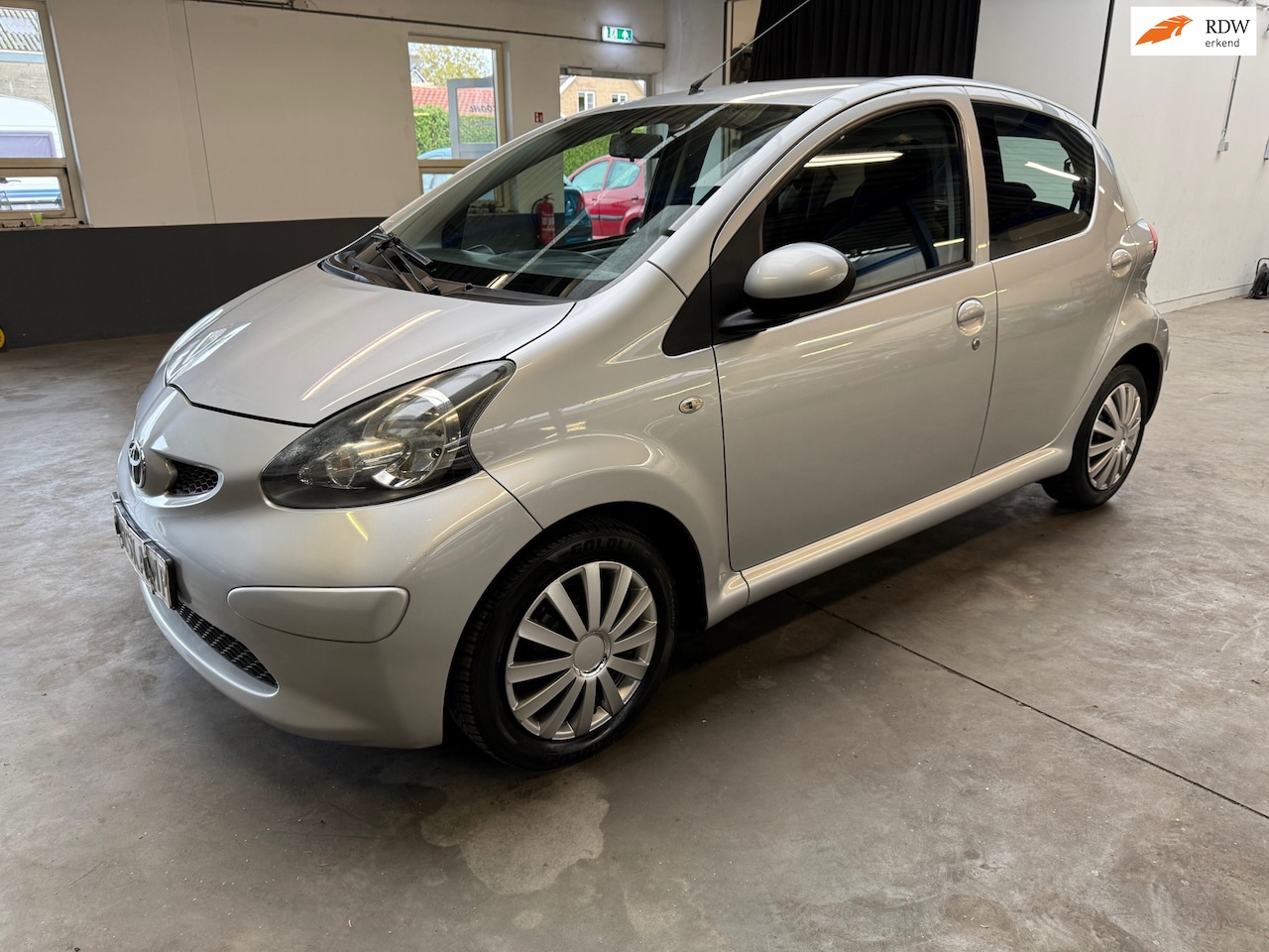Toyota Aygo - 1.0-12V +|Airco - AutoWereld.nl