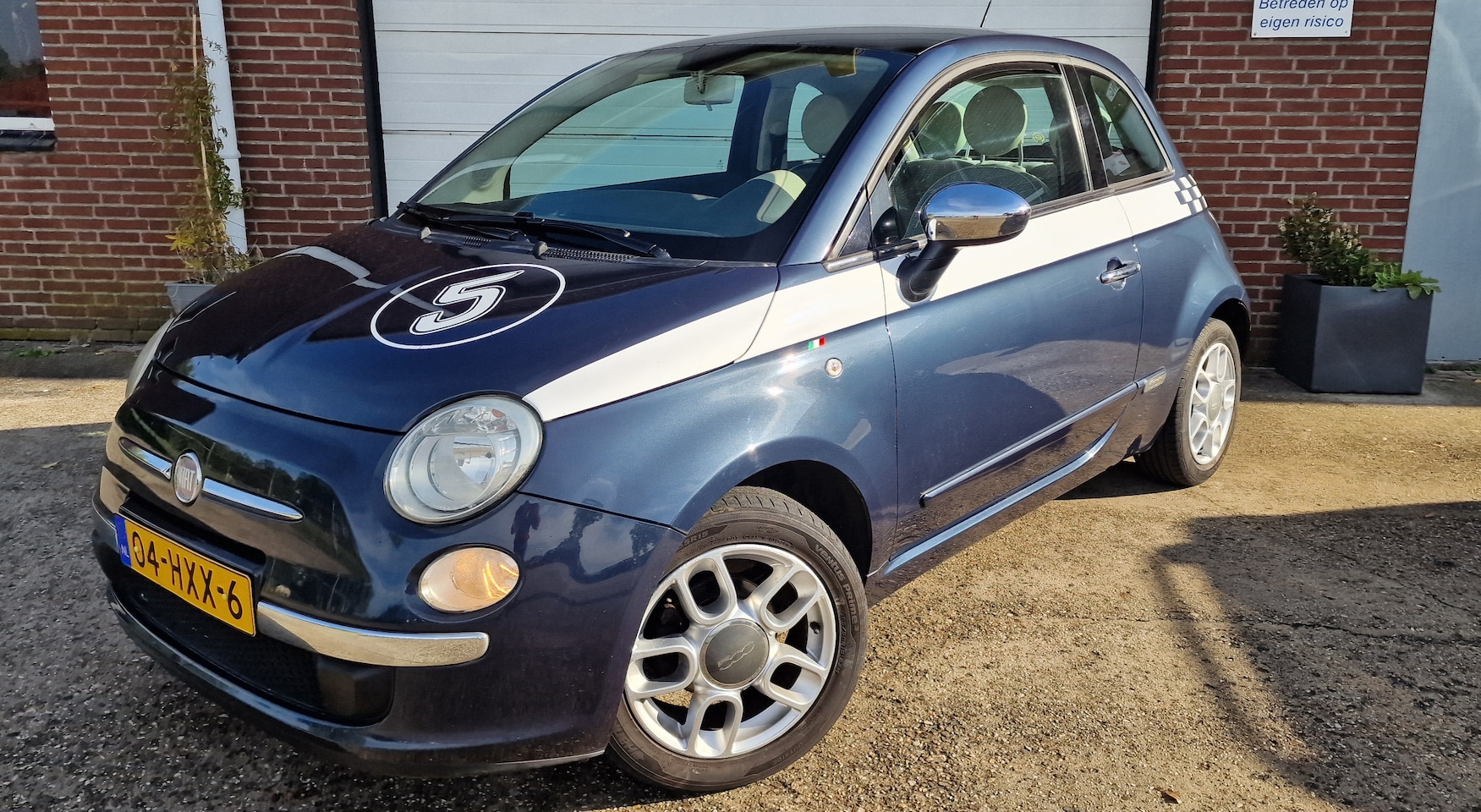 Fiat 500 - 1.2 Lounge In nog nette staat verkerende Fiat 500 1 2 lounge, airco, lmv, panodak, bjr 2009, nieuwe k - AutoWereld.nl