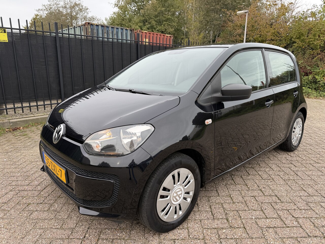 Volkswagen Up! - 1.0 take up! BlueMotion 5 Drs StrBkr - AutoWereld.nl