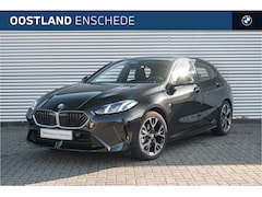 BMW 1-serie - 120 M Sport Automaat / M Adaptief onderstel / Sportstoelen / Harman Kardon / Achteruitrijc