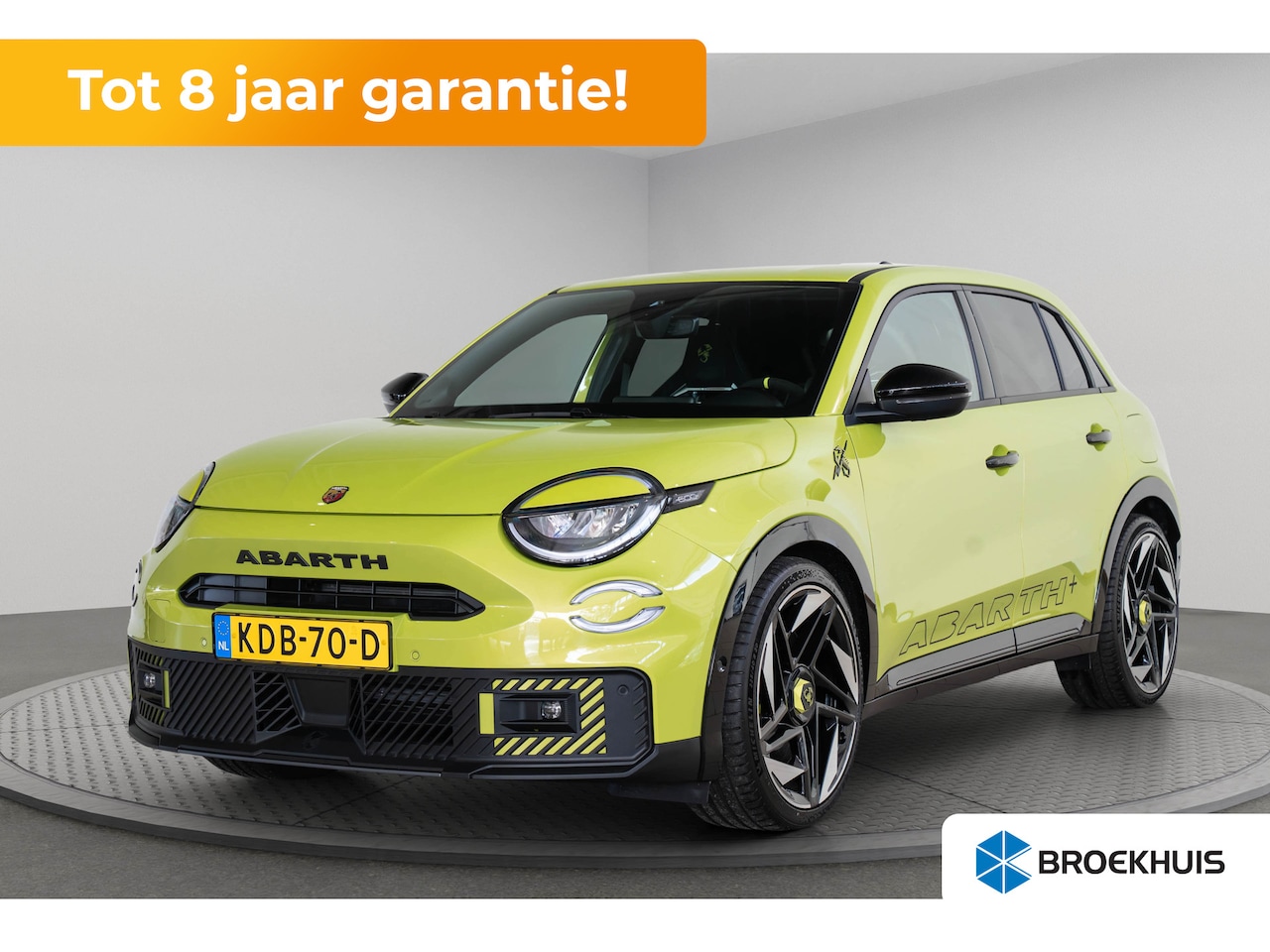 Abarth 600e - Scorpionissima 54 kWh | Tot 8 Jaar Garantie | Camera | Navigatie | 20 inch Lichtmetaal | S - AutoWereld.nl