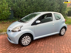 Toyota Aygo - 1.0-12V + koude airco apk tot 7-2027 nl auto