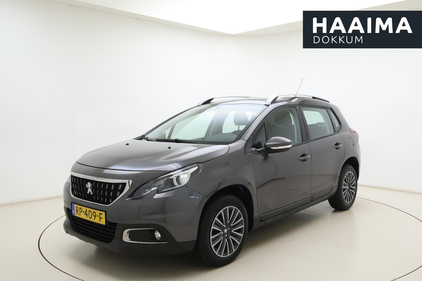 Peugeot 2008 - 1.2 PureTech Blue Lion | Navigatie | Automaat | Parkeersensoren | Cruise control | Stuurwi - AutoWereld.nl