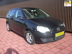 Volkswagen Polo - 1.4-16V Optive