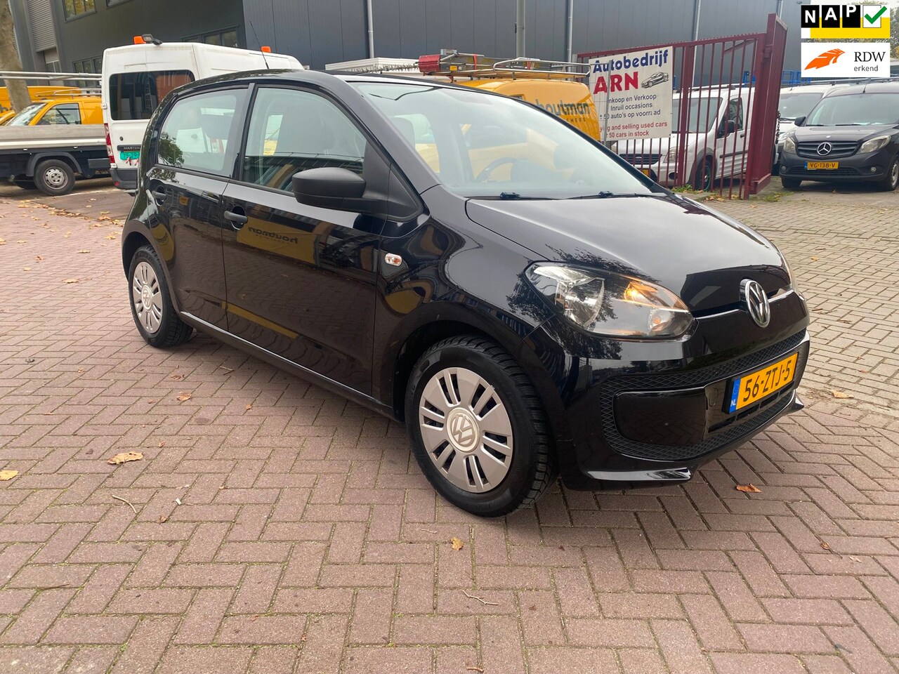 Volkswagen Up! - 1.0 take up! BlueMotion / Airco / 5deurs / 2013 / APK 25-5-2027 / Onderhoud volledig gedaa - AutoWereld.nl