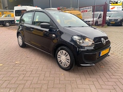 Volkswagen Up! - 1.0 take up BlueMotion / Airco / 5deurs / 2013 / APK 25-5-2027 / Onderhoud volledig gedaan