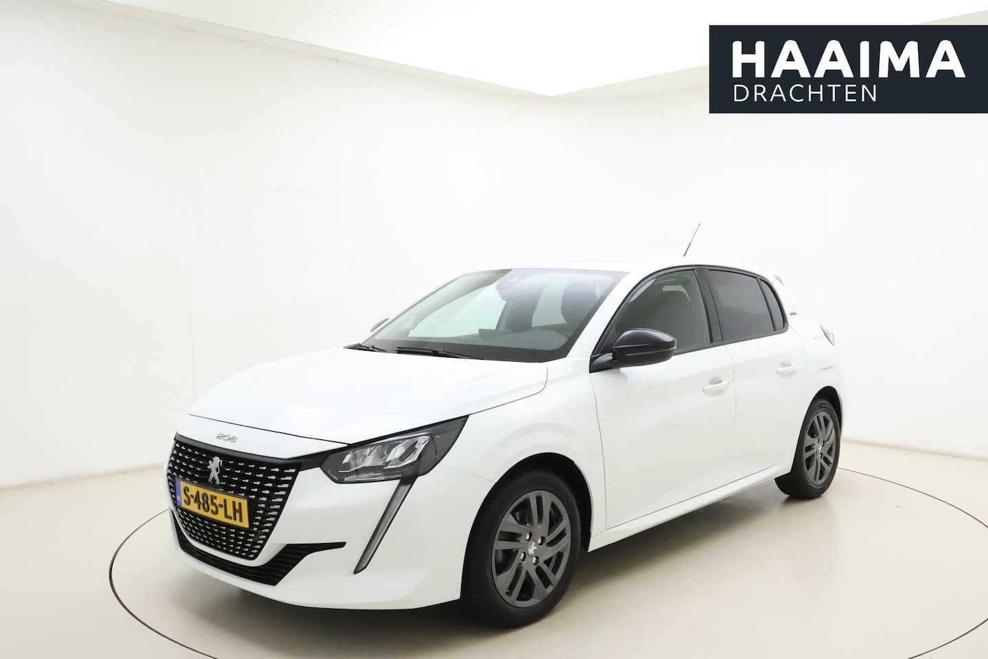 Peugeot 208 - 1.2T Style 100pk | LED koplampen | Apple Carplay & Android Auto | Parkeersensoren achter | - AutoWereld.nl