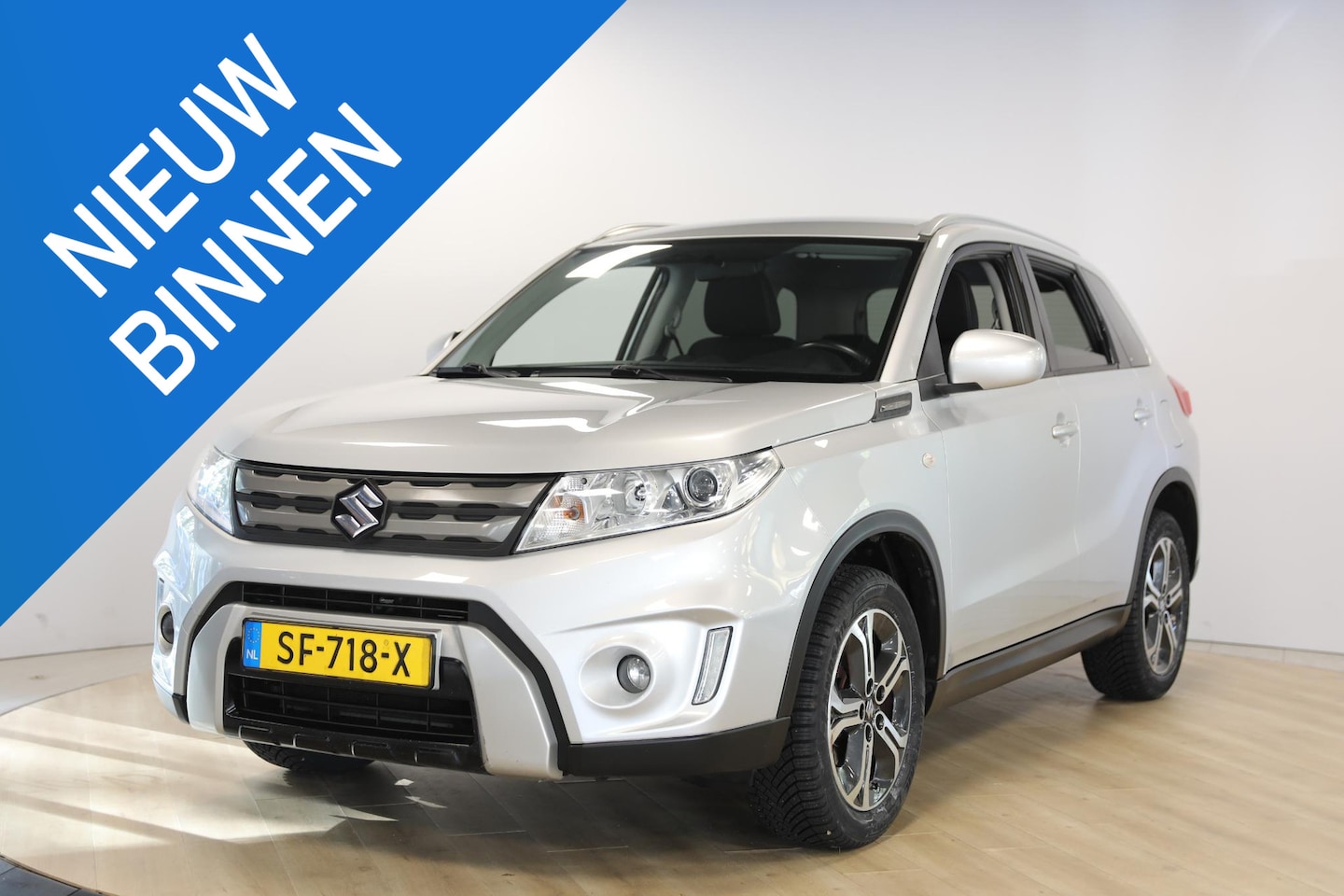 Suzuki Vitara - 1.6 Exclusive | trekhaak| camera - AutoWereld.nl