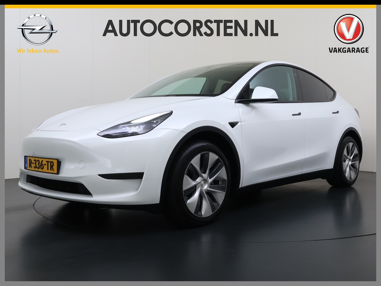 Tesla Model Y - RWD 300PK LFP SOH 90% Trekhaak Warmtepomp Leder Camera's Elek.Stoelen+Memory Google®-Navi - AutoWereld.nl