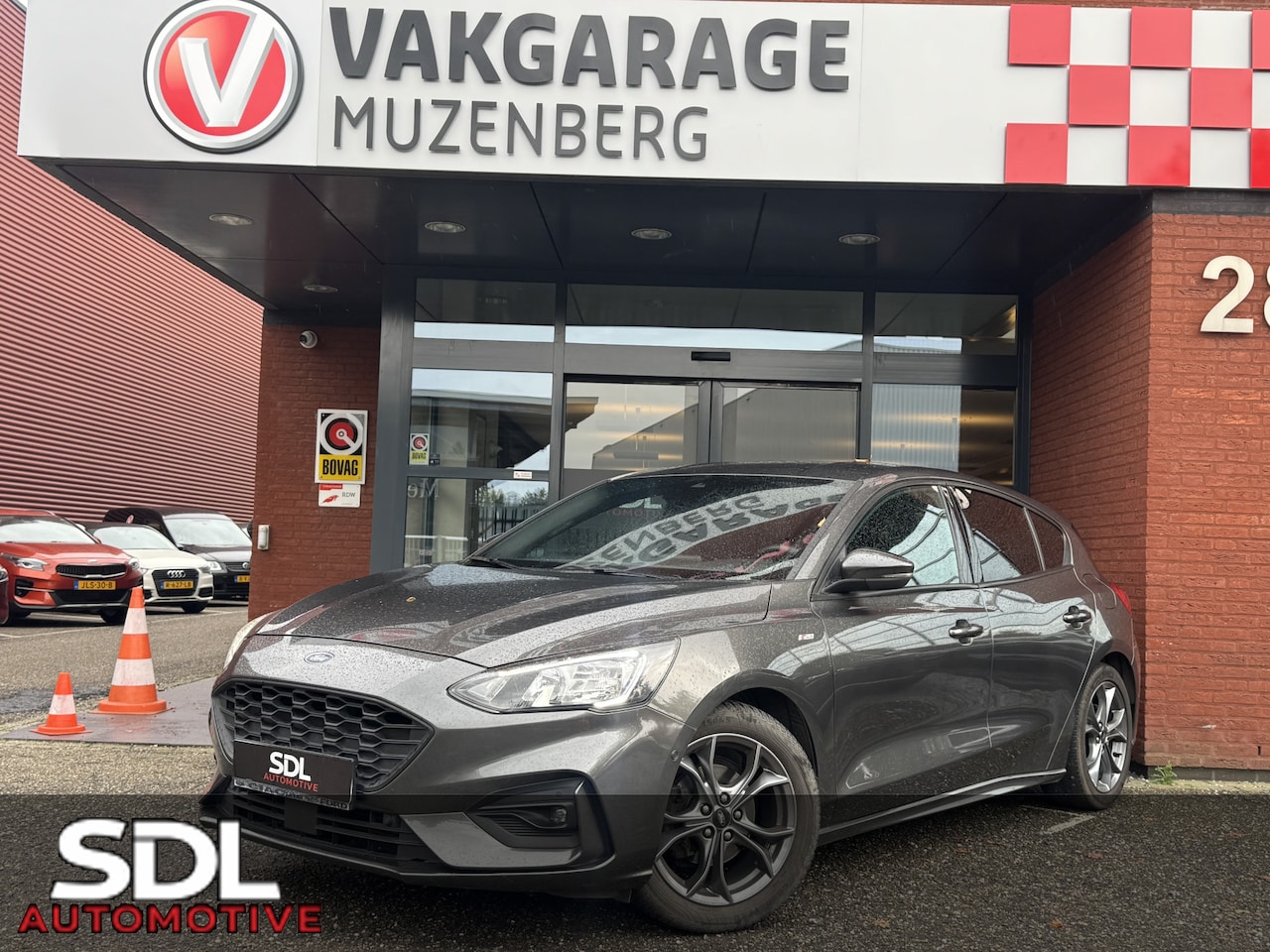 Ford Focus - 1.0 EcoBoost ST Line Business // NAVI // CLIMA // CRUISE // CAMERA // STOEL + STUURWIEL VE - AutoWereld.nl
