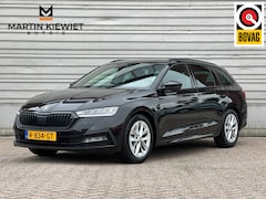Skoda Octavia Combi - 1.0 TSI Sport Business|17"|PDC V+A|Sportstoelen|Climate|Cruise Control