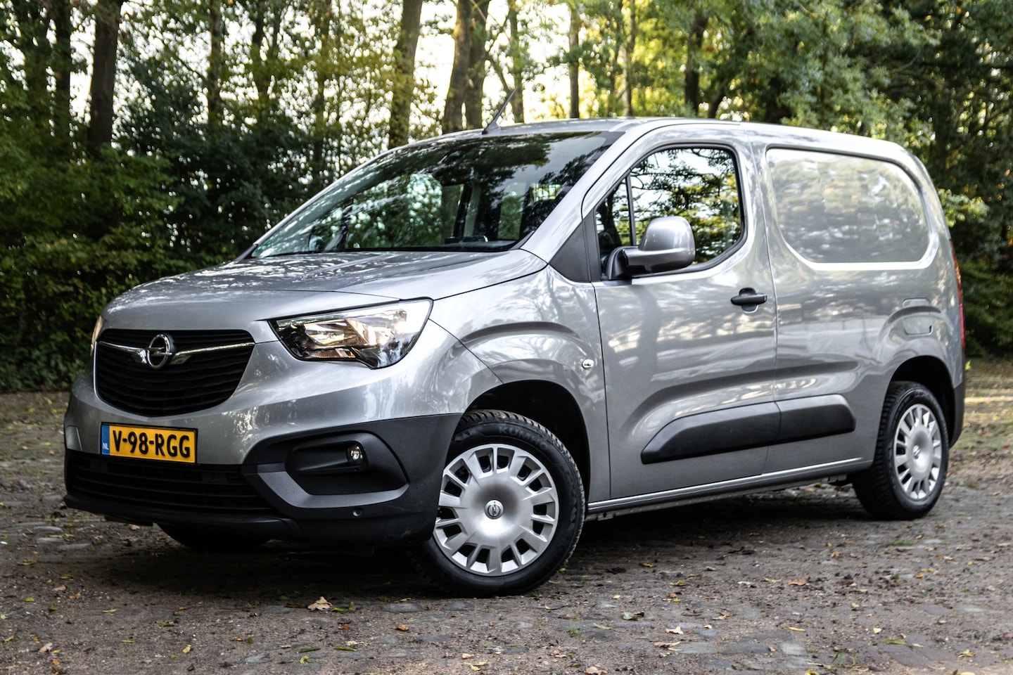 Opel Combo - 1.5D L1H1 Edition 1.5D L1H1 Edition - AutoWereld.nl