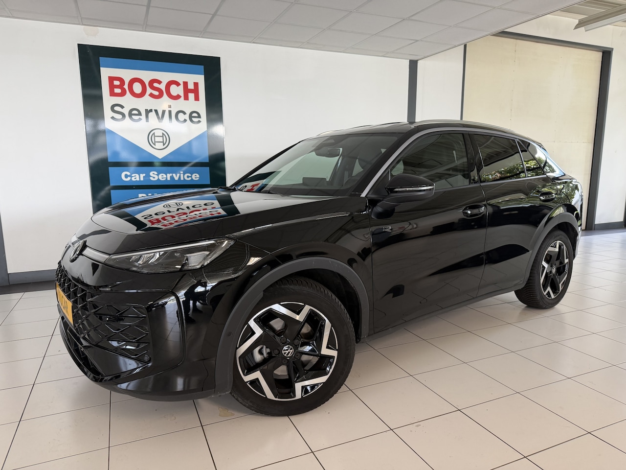 Volkswagen T-Roc - 1.5 Hybrid R-Line - AutoWereld.nl
