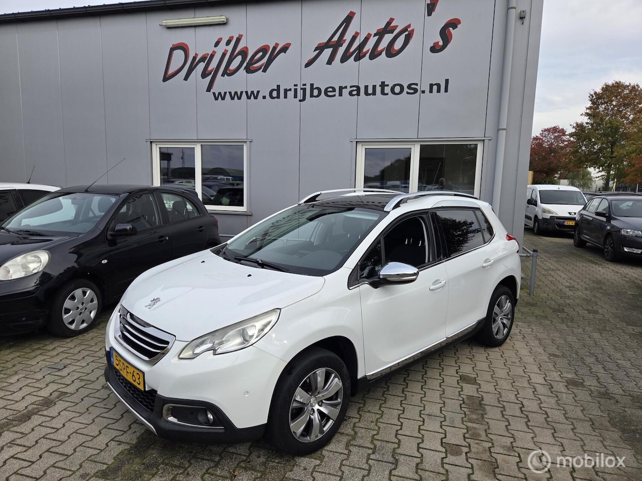 Peugeot 2008 - 1.6 e-HDi Allure 1.6 e-HDi Allure - AutoWereld.nl