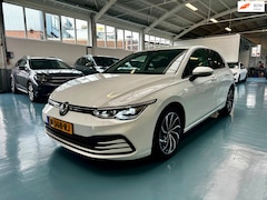Volkswagen Golf - 2.0 TDI Style