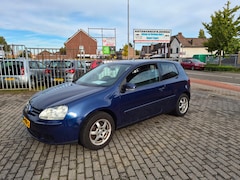 Volkswagen Golf - 1.4 Trendline
