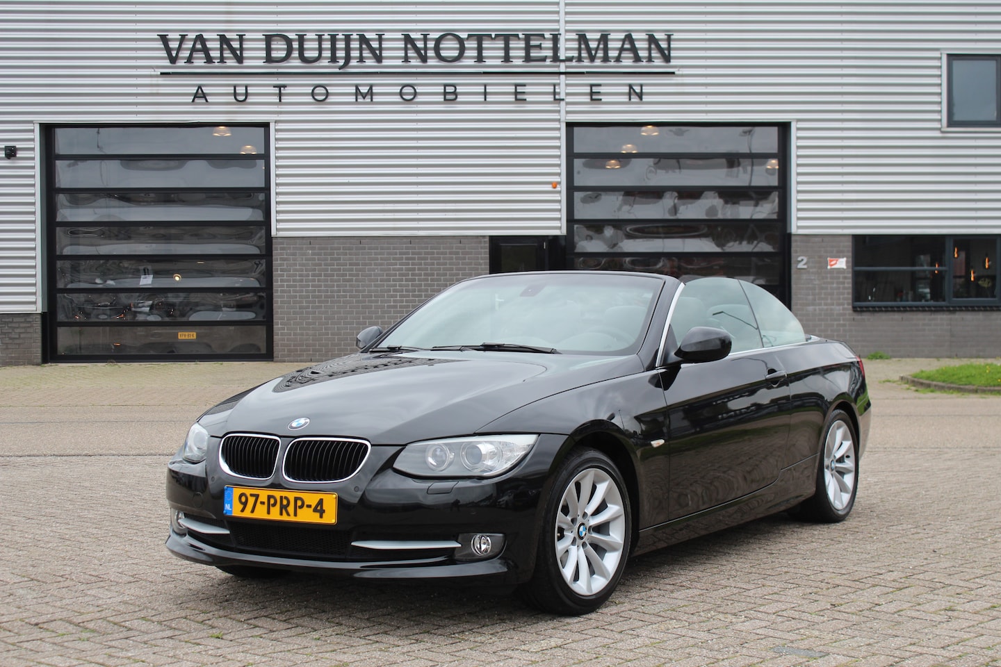 BMW 3-serie Cabrio - 320i High Executive / Leer / Xenon / 1ste eigenaar - AutoWereld.nl