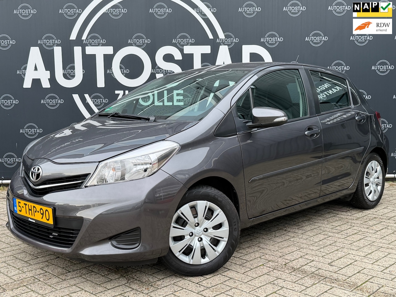Toyota Yaris - 1.3 VVT-i Aspiration Automaat / NL-Auto / 1ste Eigenaar / NAP / Navi / Airco / APK - AutoWereld.nl