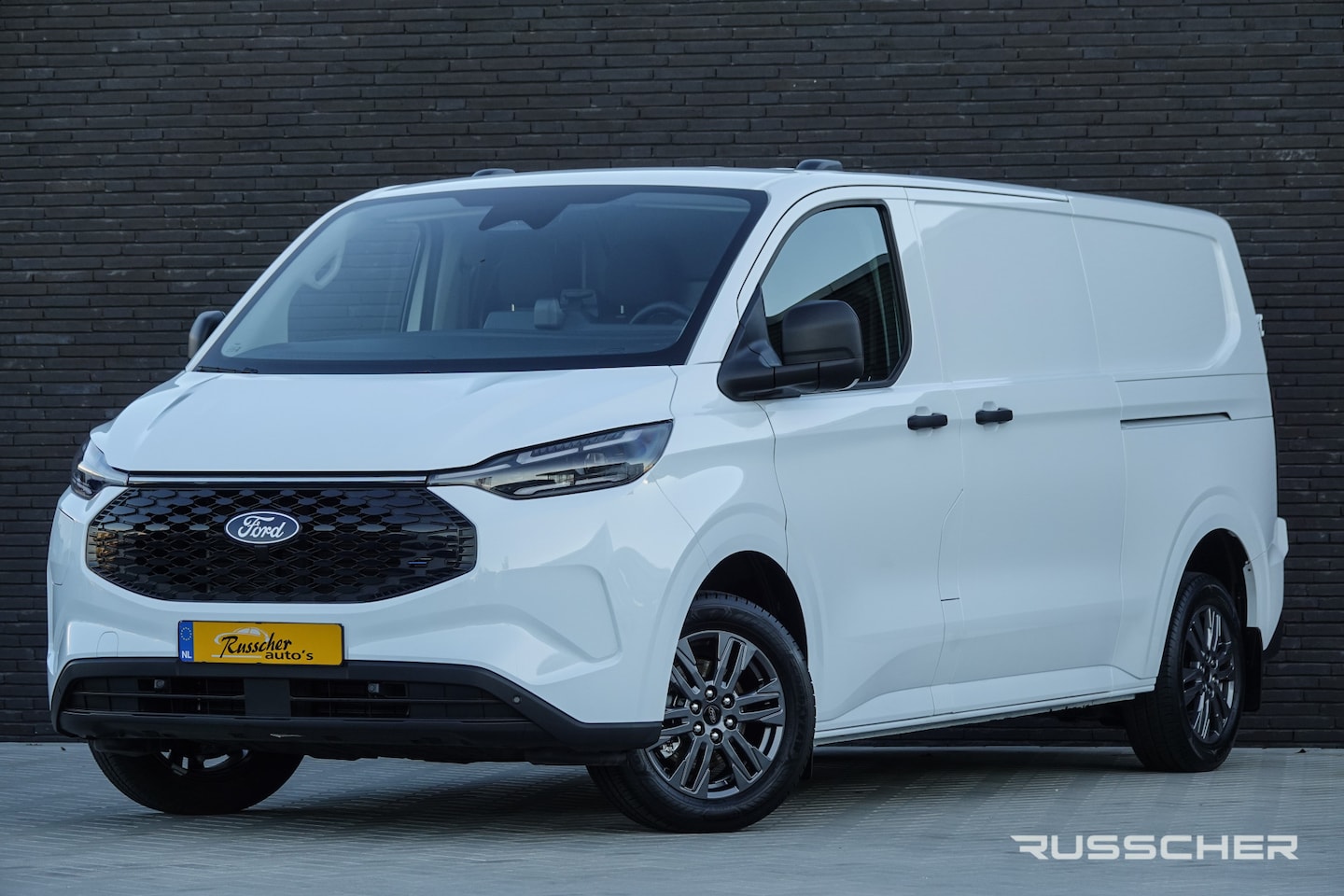 Ford Transit Custom - E-Transit L2H1 218Pk Aut. | Elektrisch | Nieuwe 71Kwh Accu | Trend 340 | 2xSchuifdeur | Ac - AutoWereld.nl
